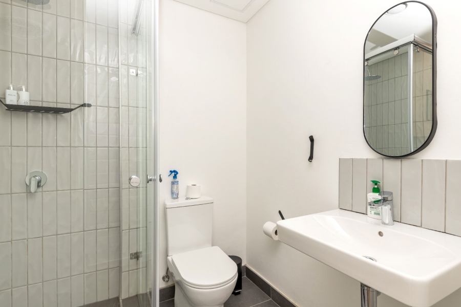 2 Bedroom Property for Sale in Sea Point Western Cape